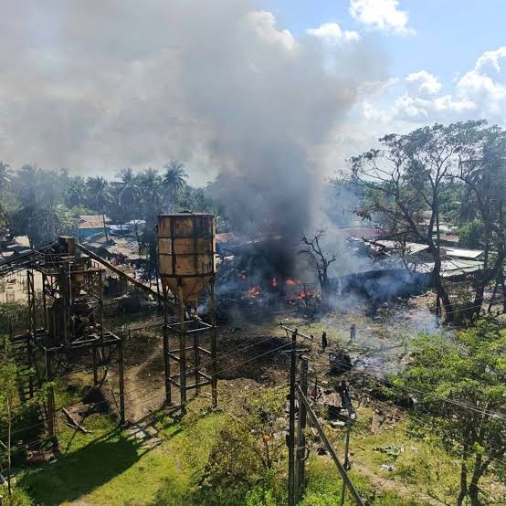Myanmar Military Airstrike Near Rakhine Market Kills at Least 49