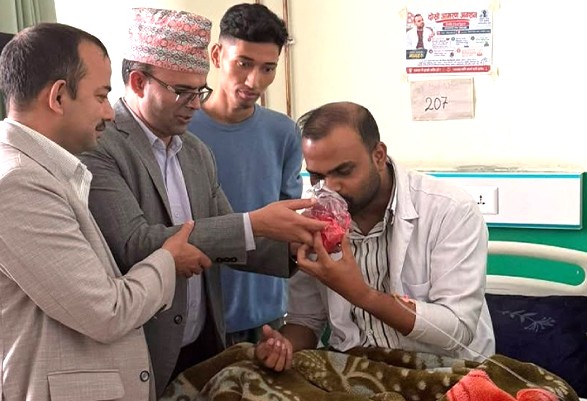 Dr. Dilli Harijan receiving medical care at Bir Hospital after signing the three-point agreement with government officials